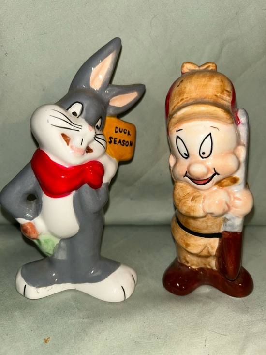 Warner Bros. Other - Bugs Bunny and Elmer Fudd Salt and Pepper Shakers ~ "Whats up Doc?
